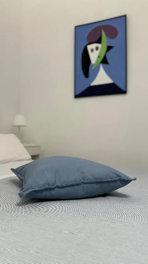 Apartment Suite Cube Al Centro Storico Vicino La Scuola Vespucci Con Parcheggio Su Richiesta Frattamaggiore